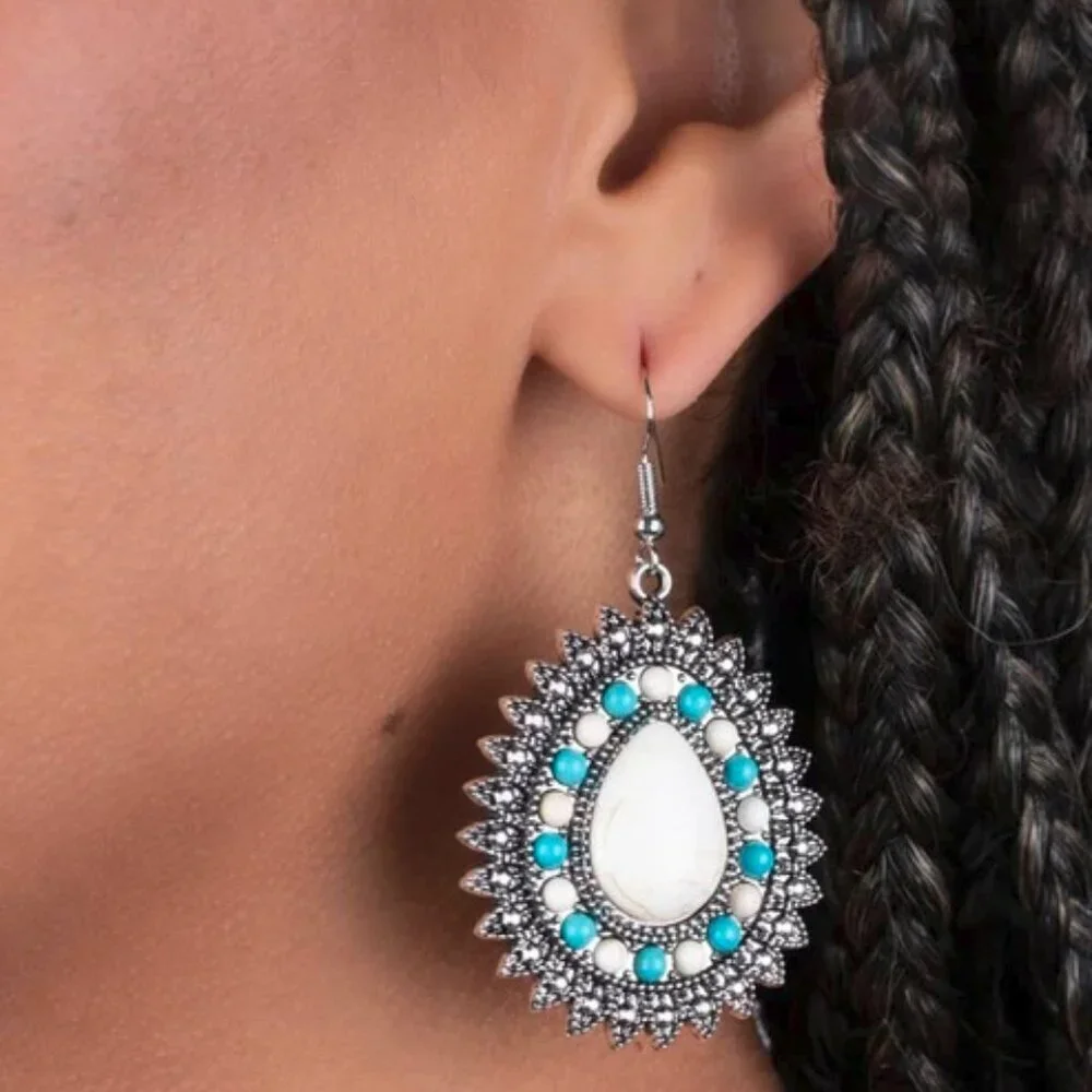 Paparazzi Jewelry Accessories - Sagebrush Sabbatical - White Earrings - Vintage
